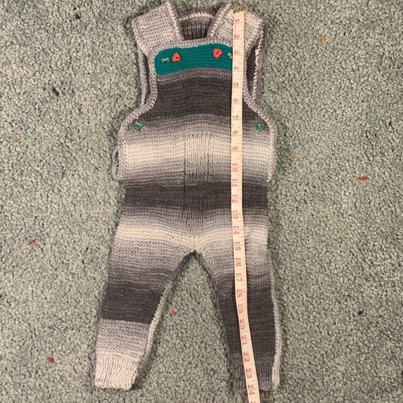 Vintage Hand Knit Matching Set - Picture 6 of 8